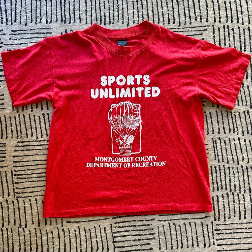 Red Vintage Single Stitch Sports Unlimited Tshirt